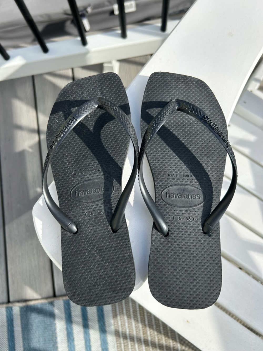 Havaianas Black Rubber Flip Flop Sandals
